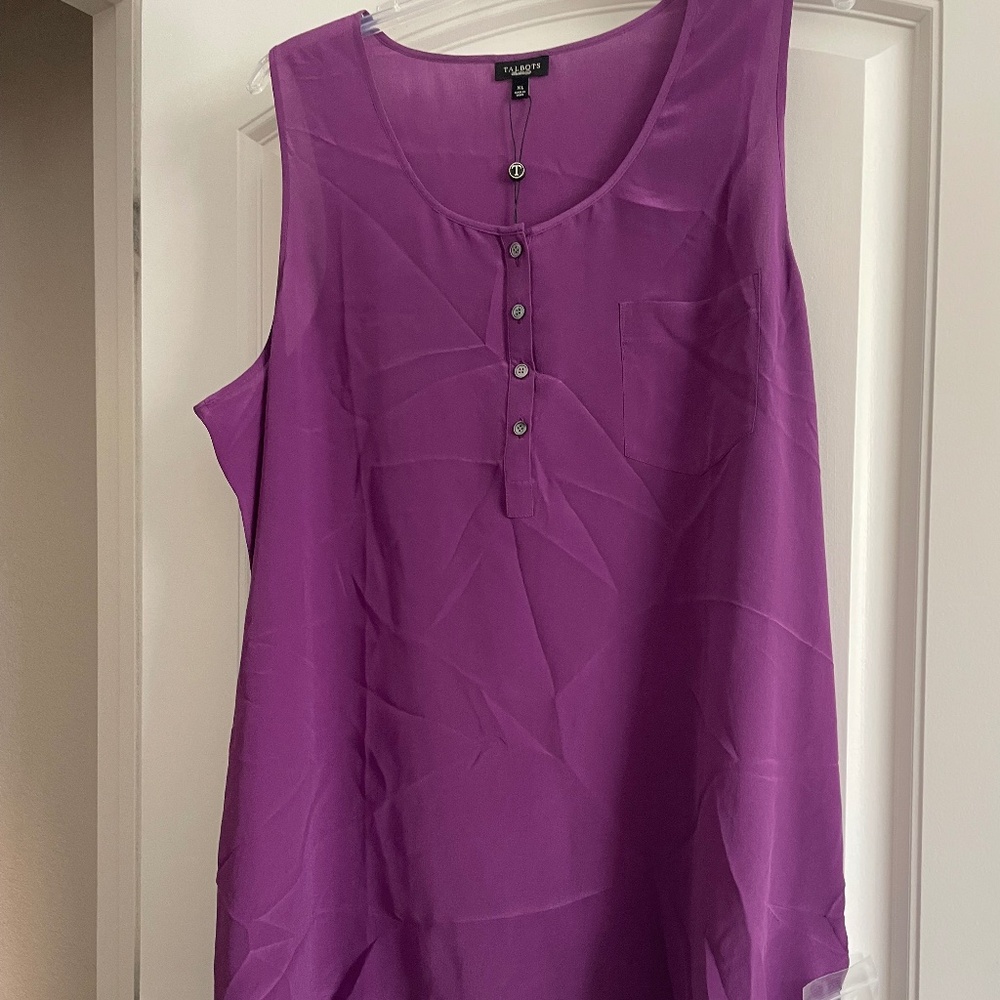 Sleeveless top
